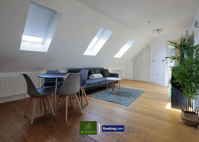 One Bedroom Apartment By Arhouse Apartments Short Lets & Serviced Accommodation Kingston With Free Wifi